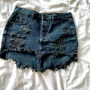 One Teaspoon Mini Skirt 🖤✨